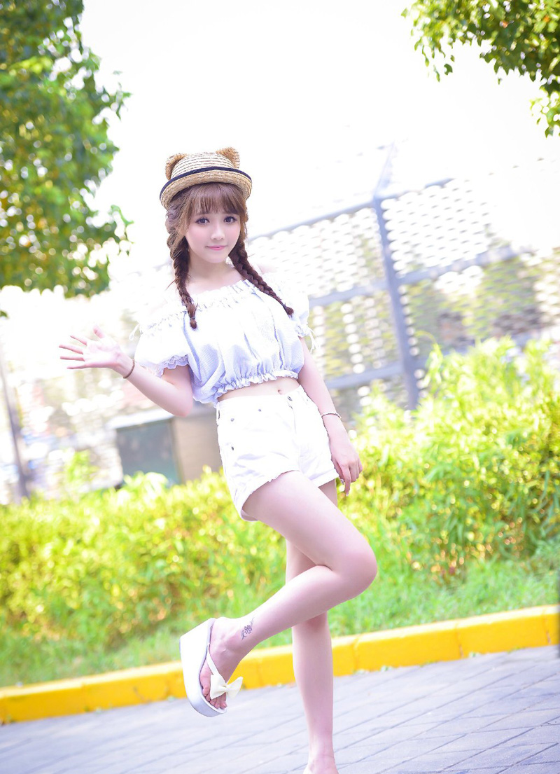 “不错，将军若那样冲进去，会有什么下场，将军该当知道。”孟达苦涩道。